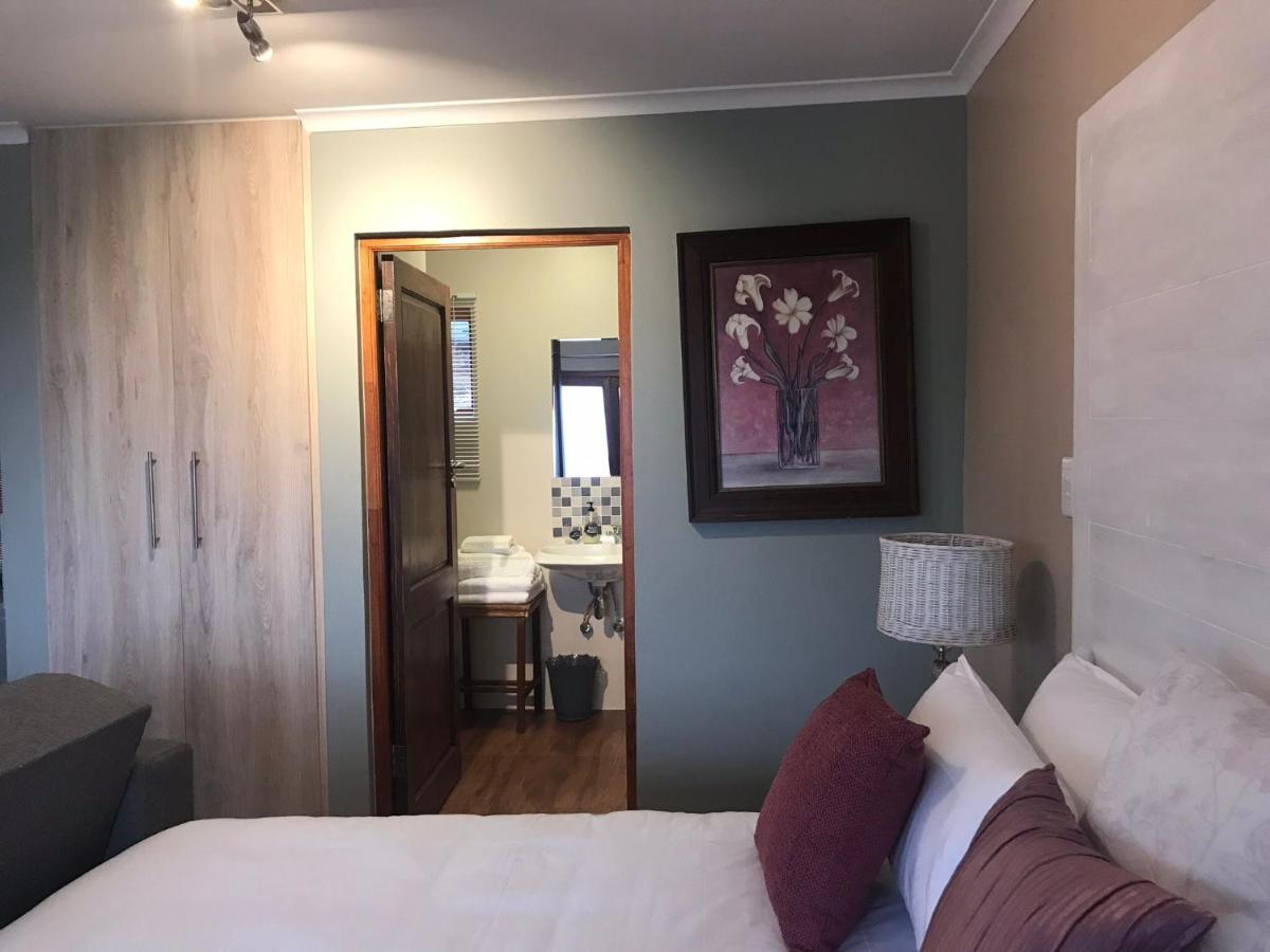 Bokamoso Views Bed & Breakfast รัสเทนเบิร์ก ภายนอก รูปภาพ