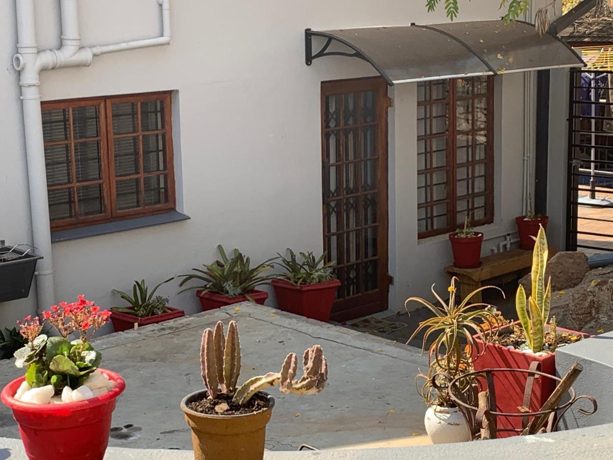 Bokamoso Views Bed & Breakfast รัสเทนเบิร์ก ภายนอก รูปภาพ