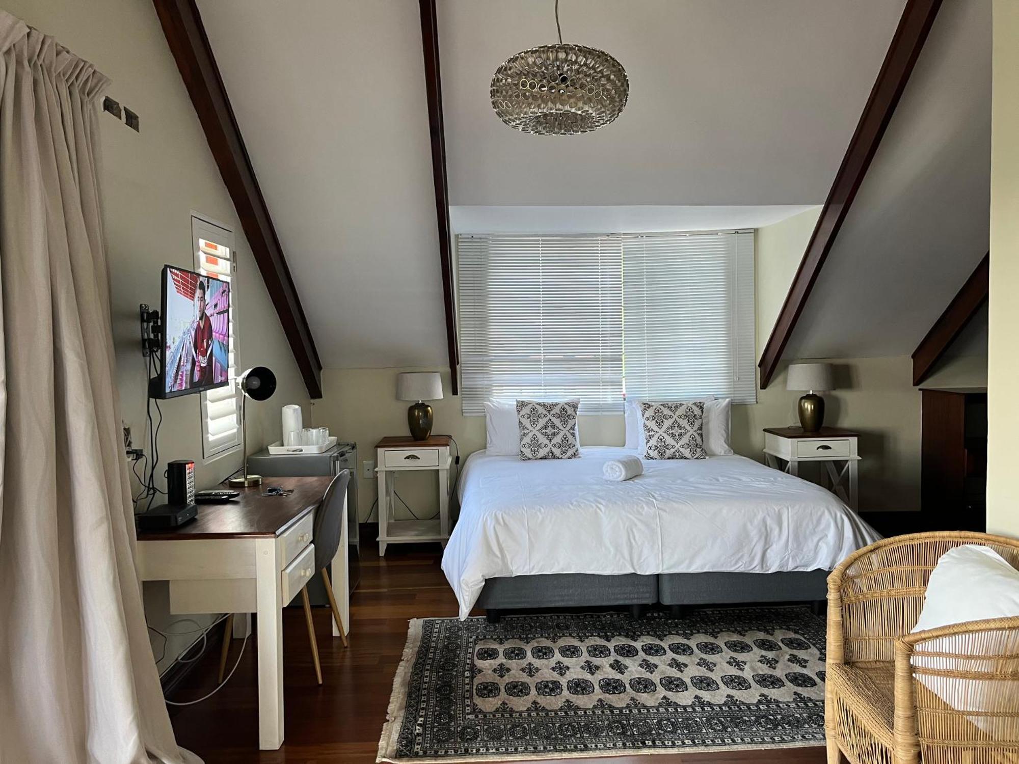 Bokamoso Views Bed & Breakfast รัสเทนเบิร์ก ภายนอก รูปภาพ